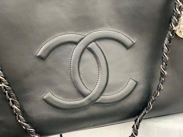 Chanel shopping Bag