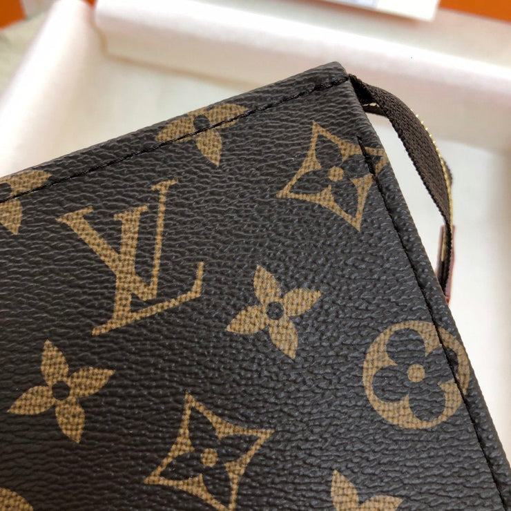 Pochette Vuitton