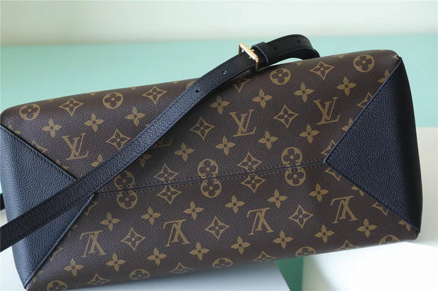 Bag Vuitton